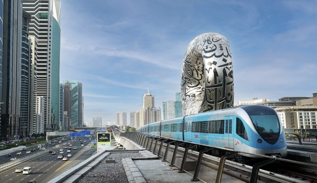 Types & prices of transportation in Dubai